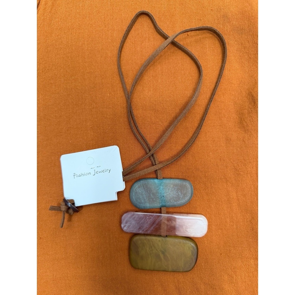 Boho Resin Geometric Pendant Necklace – Triple Color Stack, Adjustable RopeNWT - Picture 3 of 8